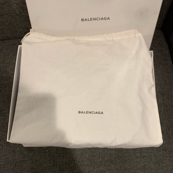 Balenciaga trainers - Picture 4 of 4
